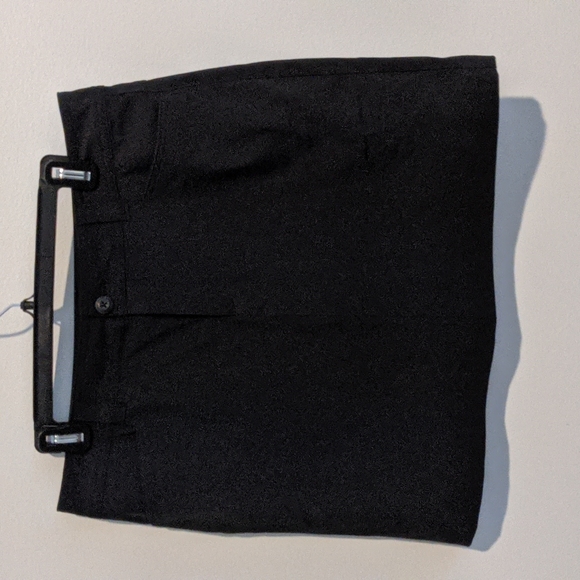 Eddie Bauer Pants - Eddie Bauer women's size 8 black skort